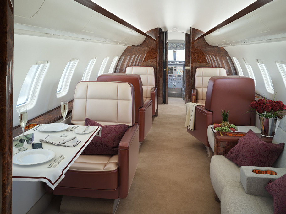 Challenger Bombardier 605