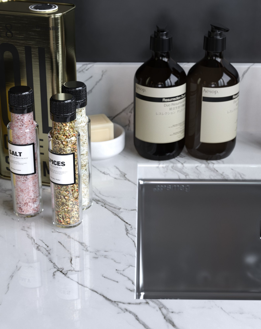 Black Kitchen