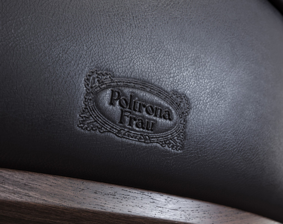 Archibald dining chair