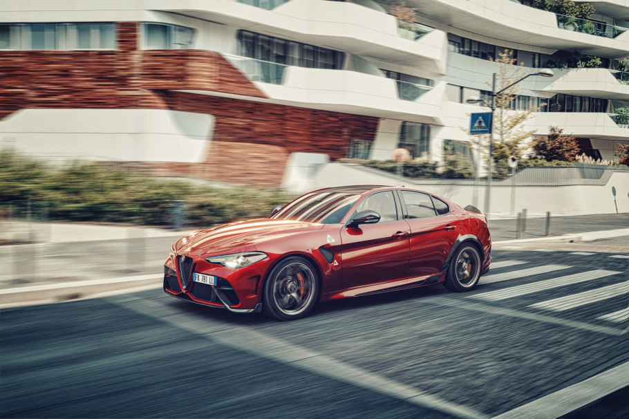 Alfaromeo Giulia GTA
