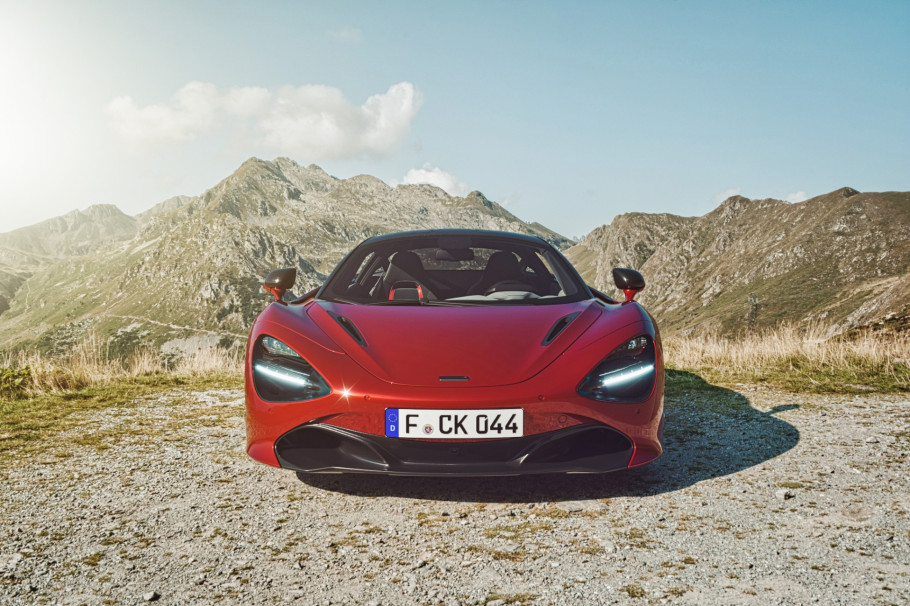 VWArtclub - McLaren 720s