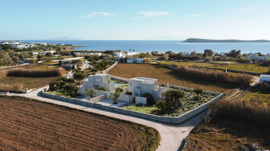 Residence In Paros